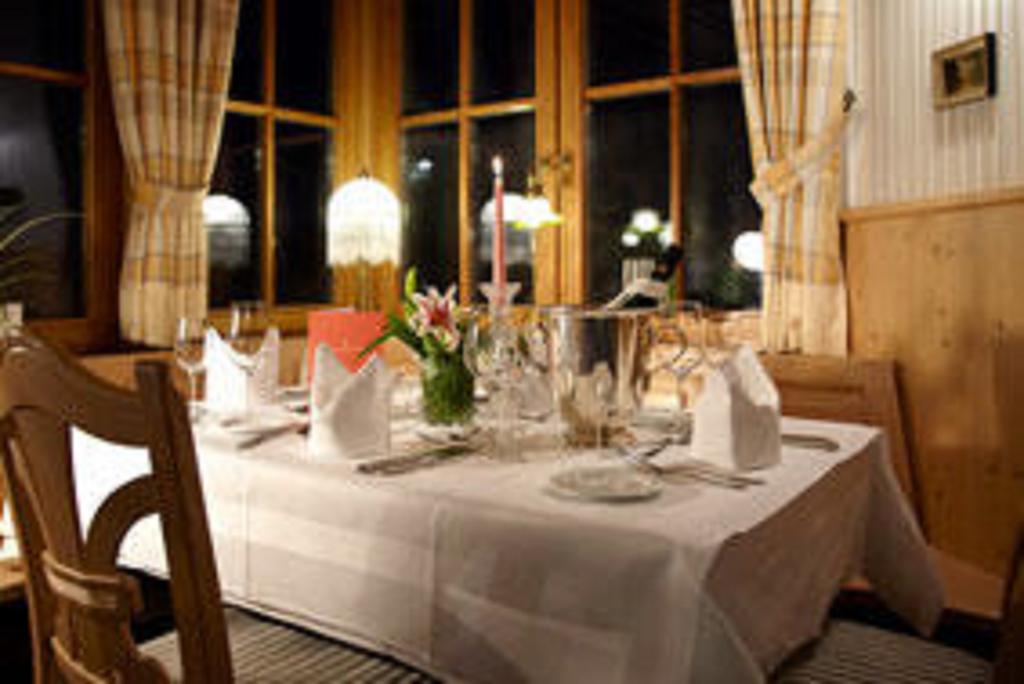 קוניגספלד אים שוורצוואלד Hotel Restaurant Cafe Rapp מראה חיצוני תמונה